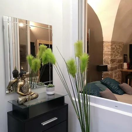 La Place Zen - Free Wifi - Center Nimes